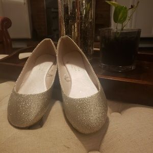 New David's Bridal Golden Glitter Ballet Sandals